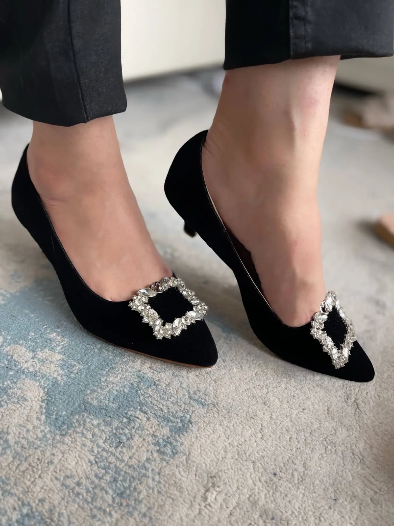 Black Pump Heels With Stones
