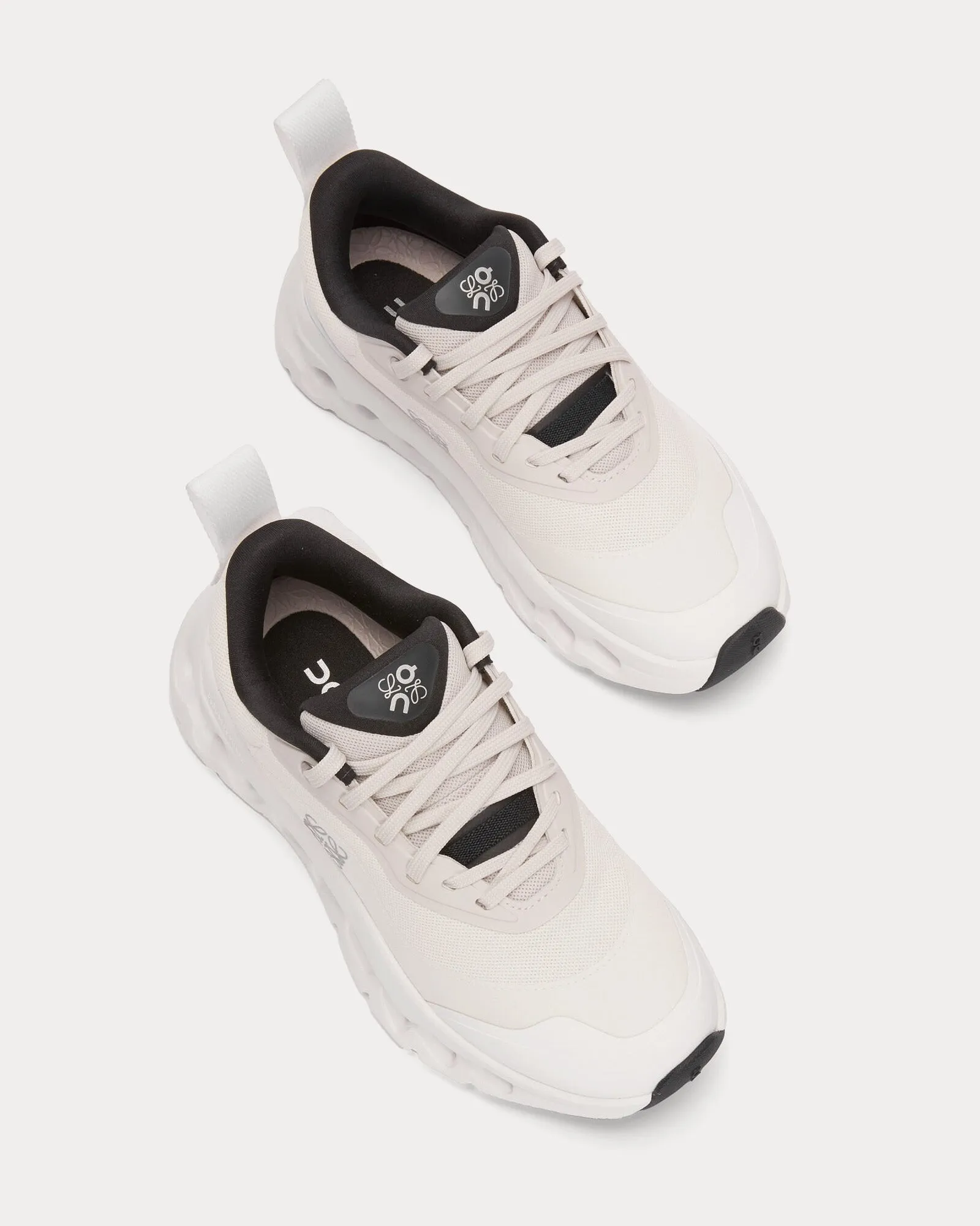 Cloudtilt 2.0 Sand / White Running Shoes