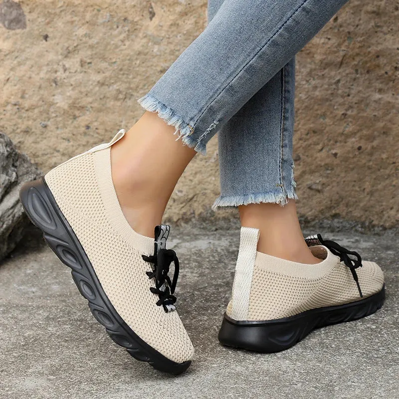 Comfortable and versatile orthopedic Flats