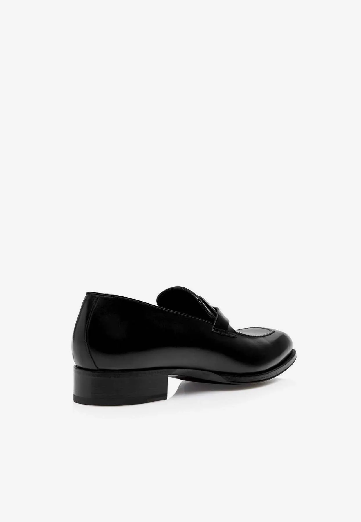 Elkan Twisted Band Leather Loafers