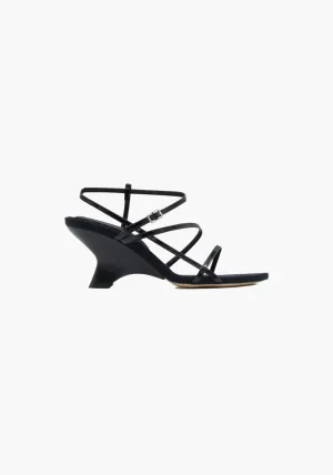 GIA 26 BLACK