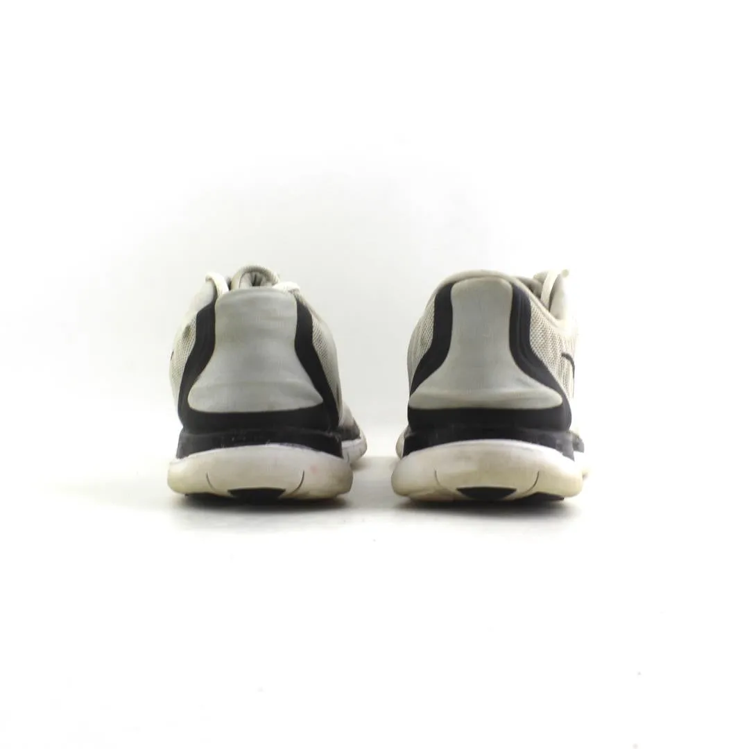 NIKE FREE 4,0
