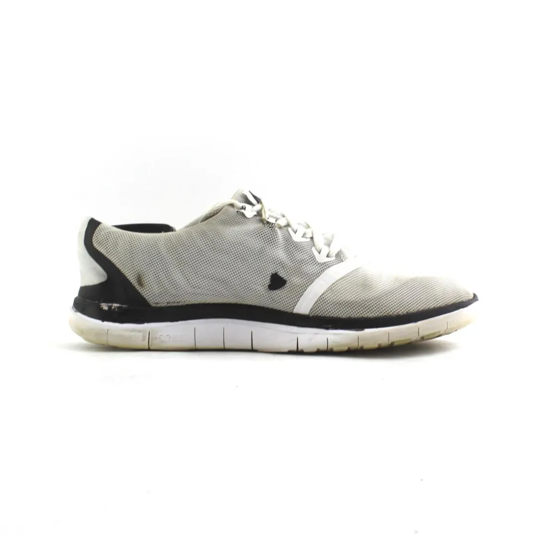 NIKE FREE 4,0