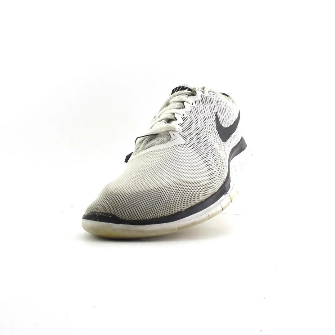 NIKE FREE 4,0