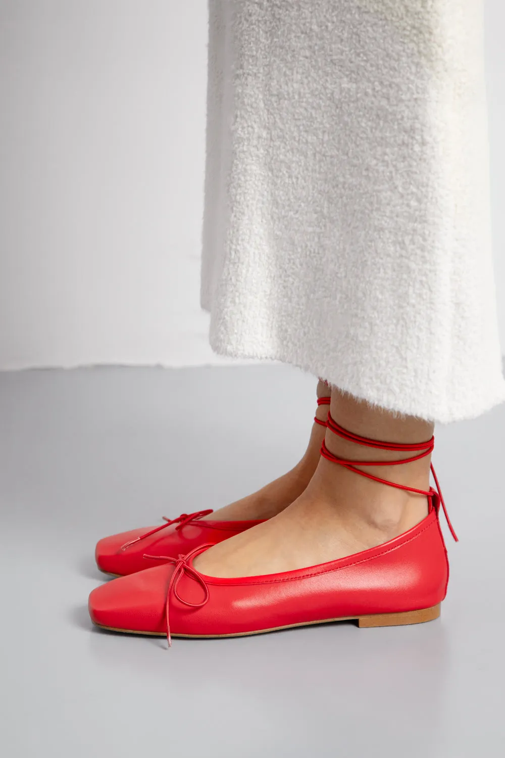 Sienna Ballet Flats in Red Leather