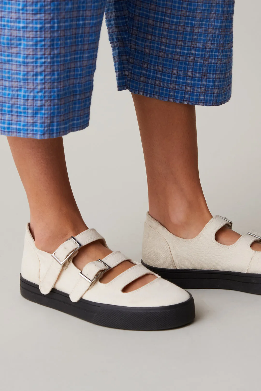 Simona Sneakers