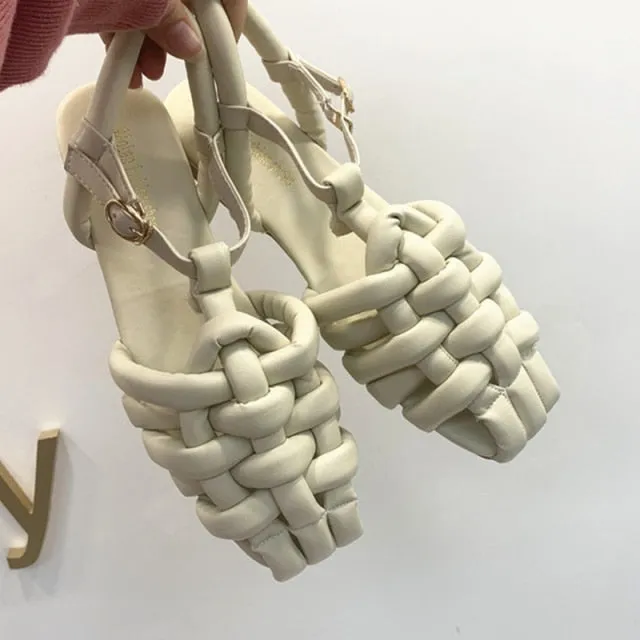 The Way She Moves